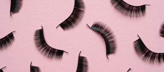 Faux cils
